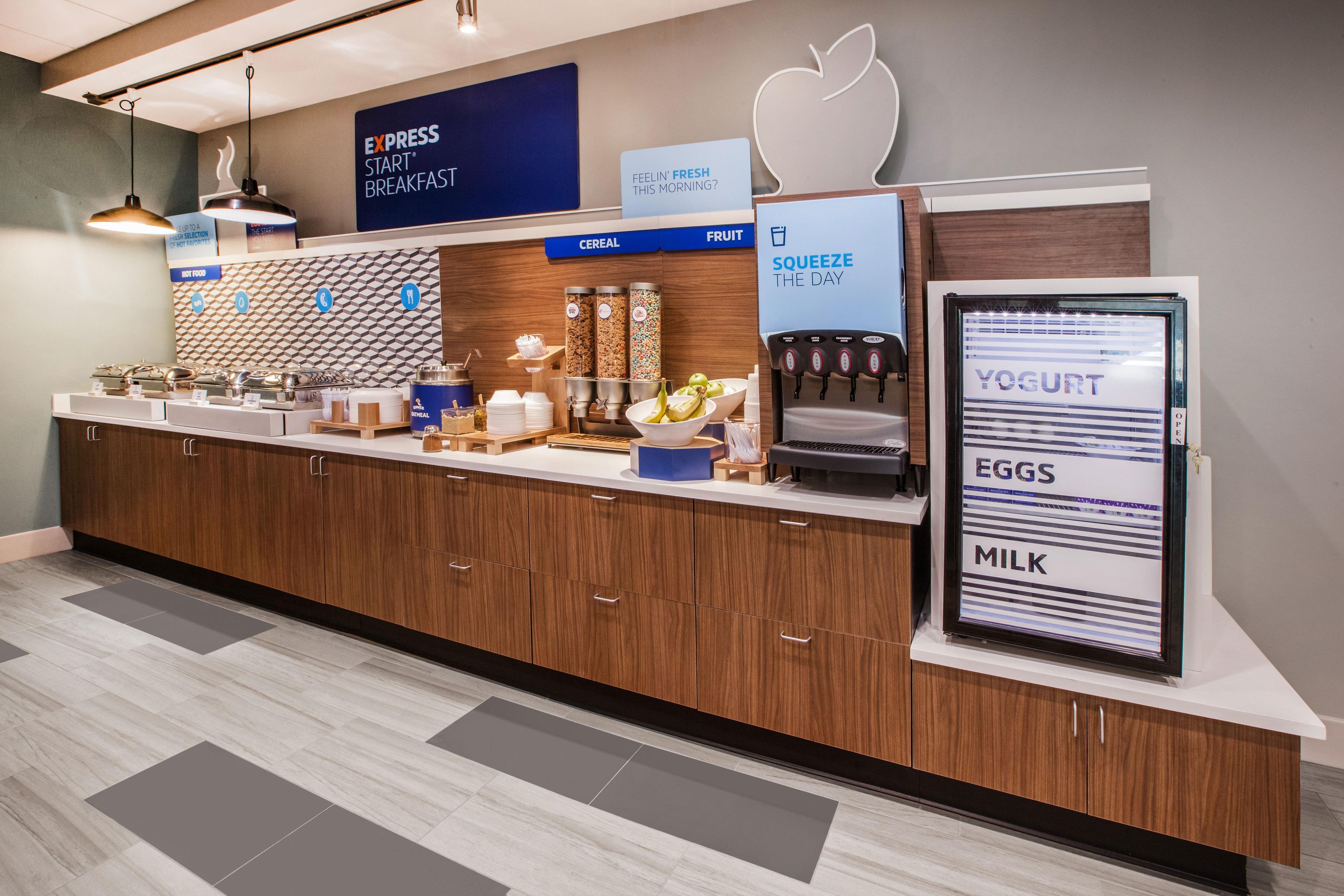 Holiday Inn Express & Suites Marion Northeast By Ihg Εξωτερικό φωτογραφία