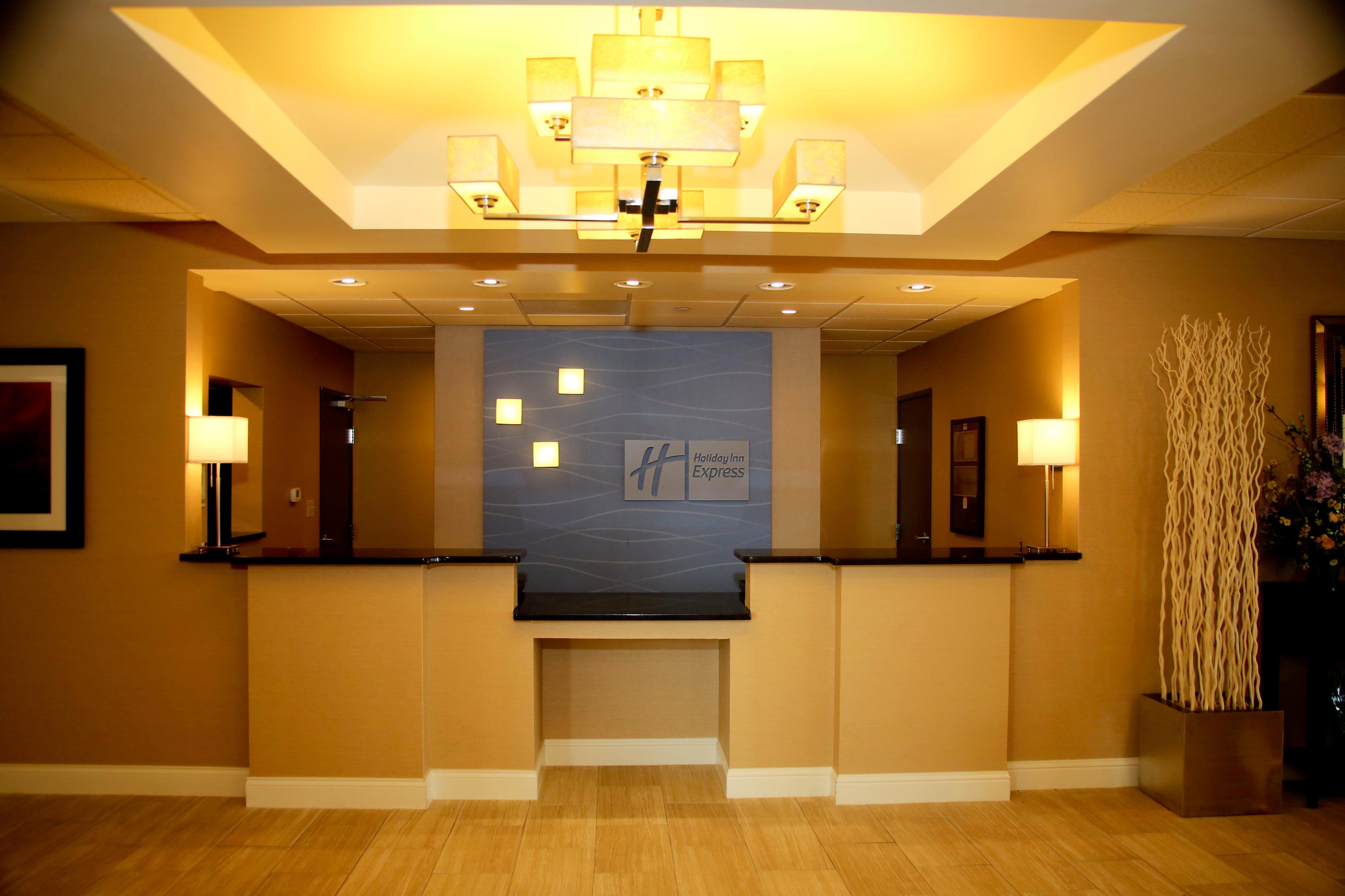 Holiday Inn Express & Suites Marion Northeast By Ihg Εξωτερικό φωτογραφία