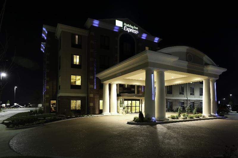 Holiday Inn Express & Suites Marion Northeast By Ihg Εξωτερικό φωτογραφία
